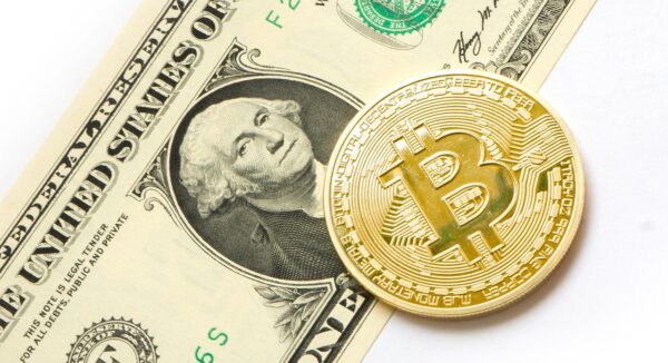 Beyond Bitcoin: Unearthing Cryptos Niche Project Gems