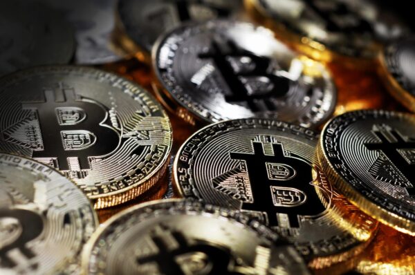 Beyond Bitcoin: Unearthing Tomorrows Crypto Unicorns
