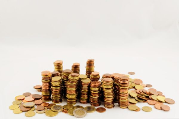 Decoding Forex: Algorithms, Geopolitics, And The Future.